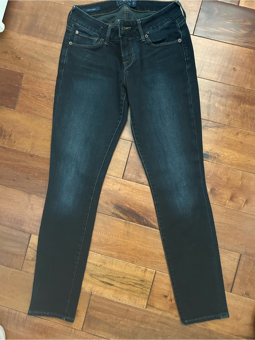 Lucky Brand Women's Dark Indigo Skinny Jeans